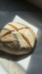 בצק מעוצב ללחם לפני אפייה