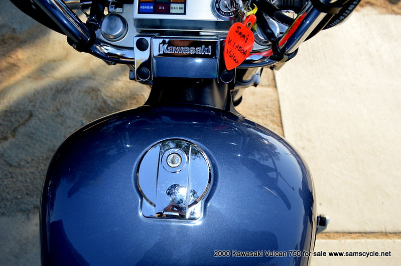 2000 Kawasaki Vulcan 750 (16).JPG