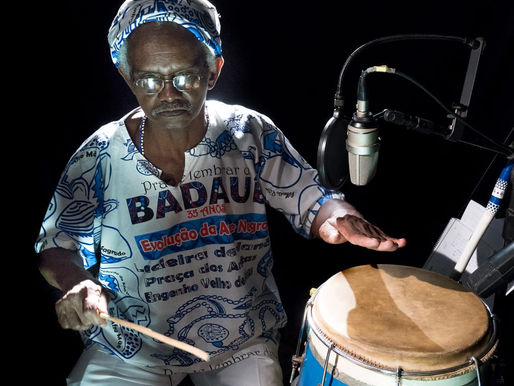 Mestre Moa do Katendê revive no EP inédito “Raiz Afro Mãe”