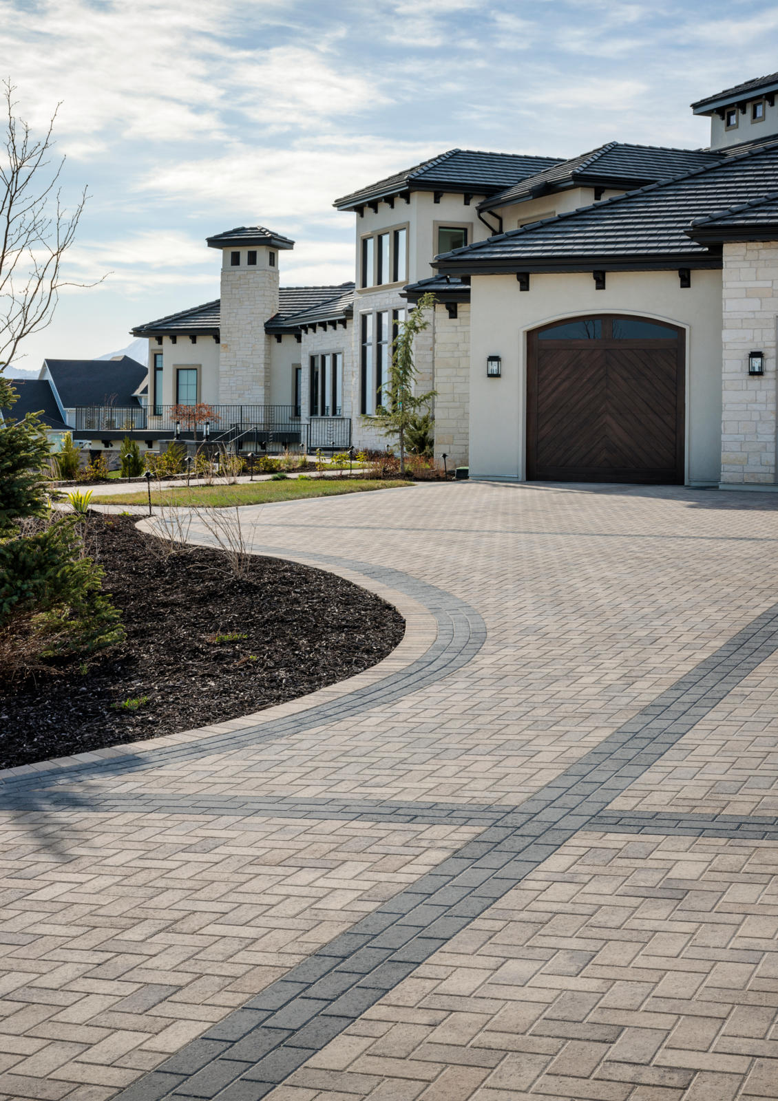 Amcor Holland Custom Driveway