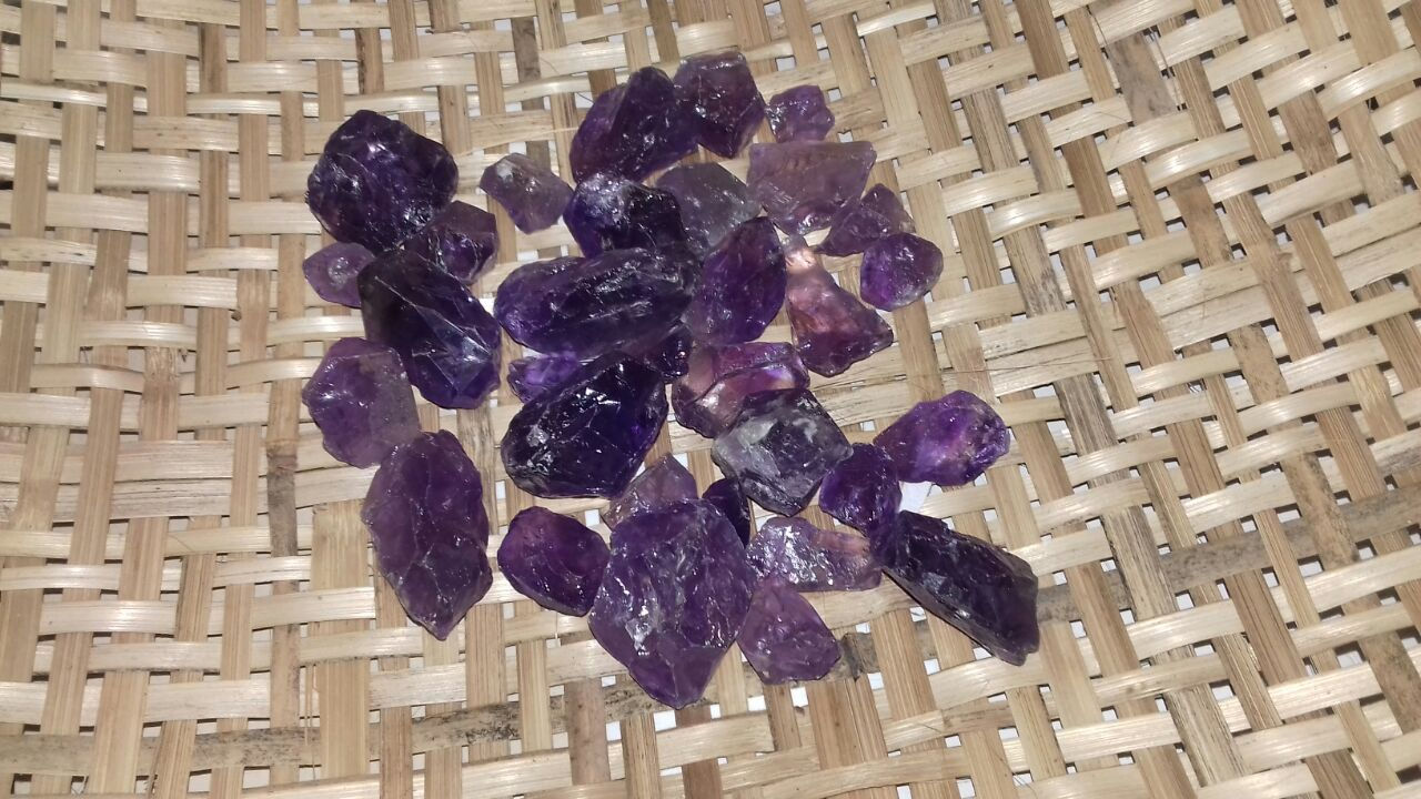 Pedra Ametista Bruta Unidade