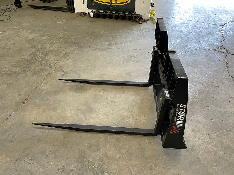 Thumbnail: Storm 3000 LB Double Hay Spear/Pallet Forks