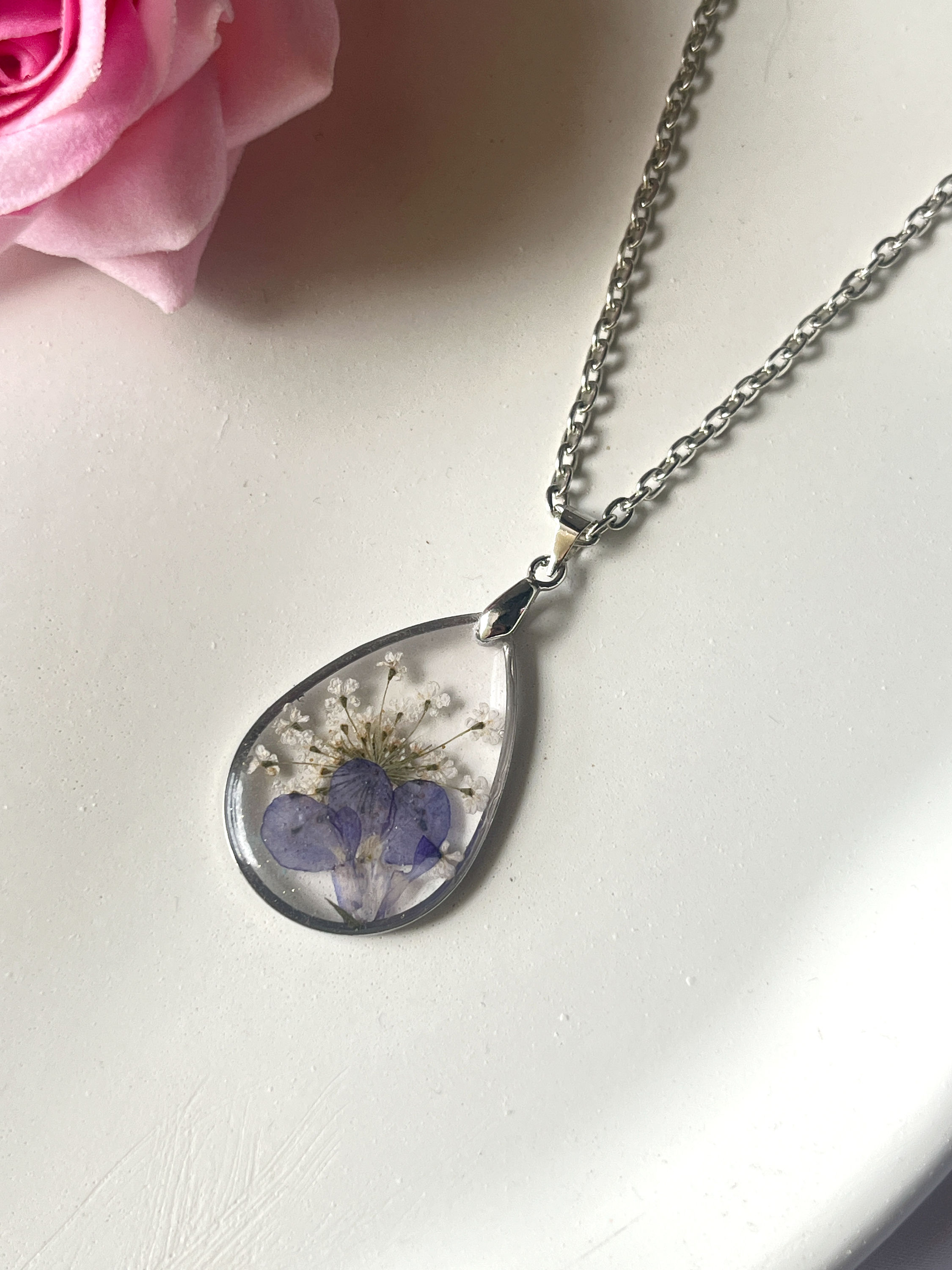 Sapphira Lobelia Necklace