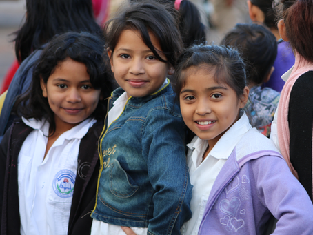 Fundación Rockefeller y WFP lanzan iniciativa para reforzar comidas escolares de millones de niños