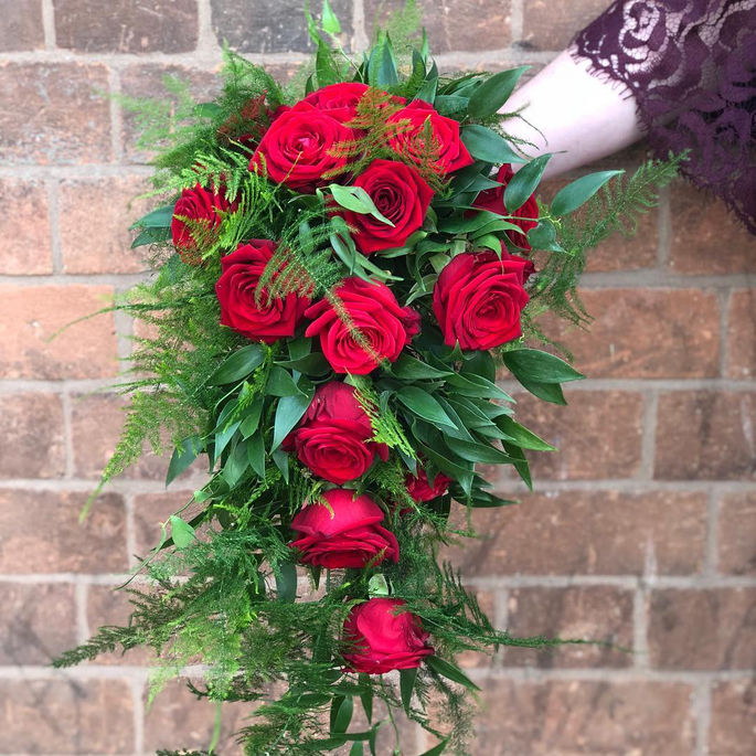 Traditional Bridal Shower, Red Roses.