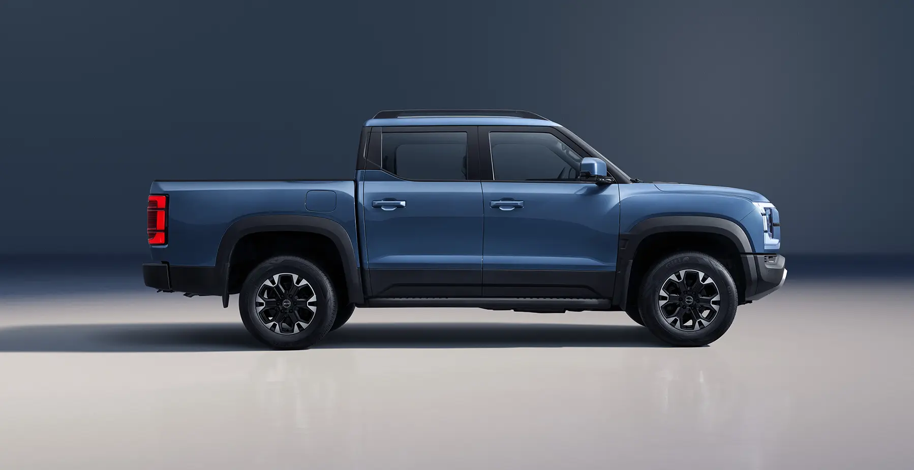 BYD Shark 6 pickup truck