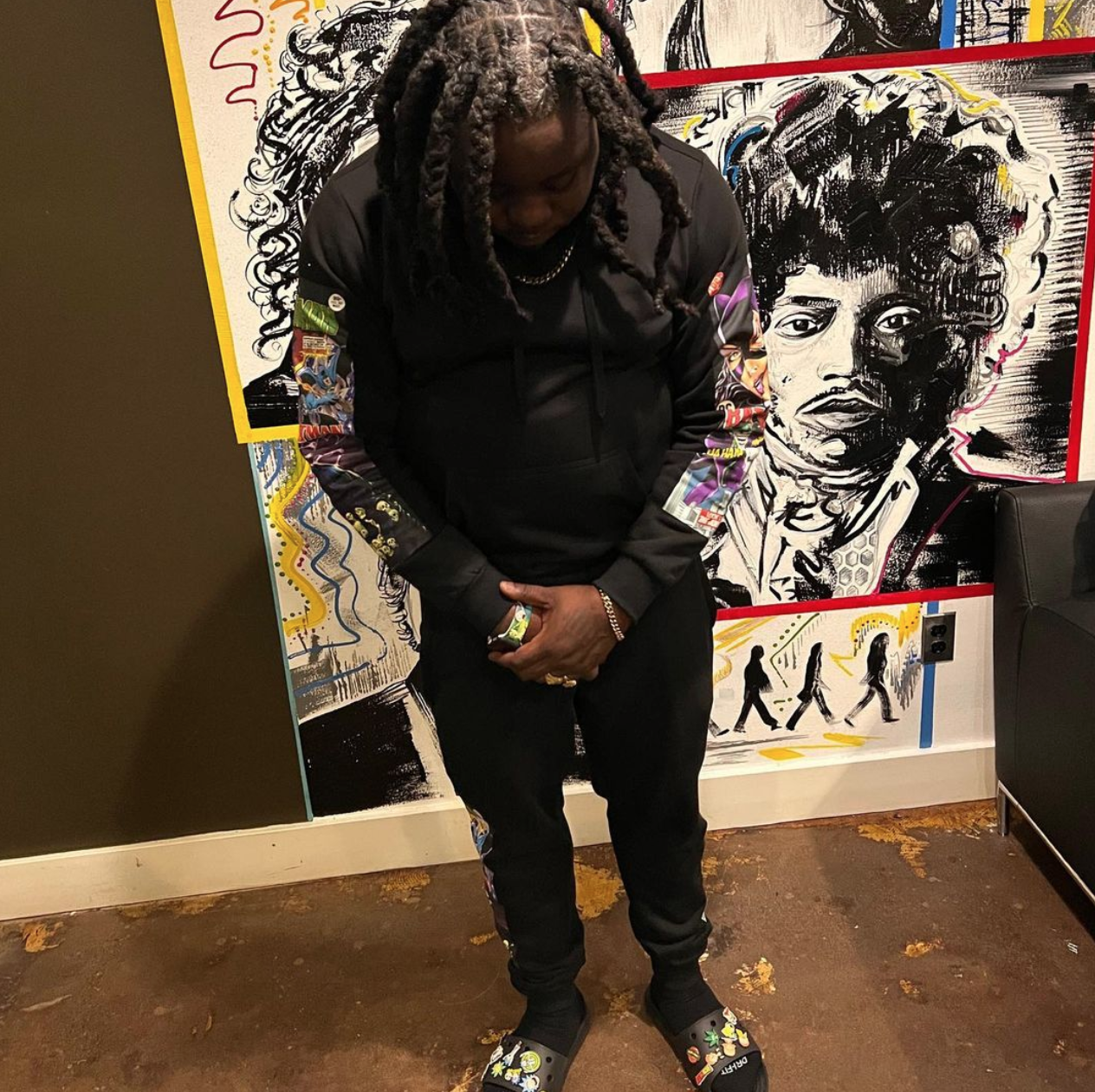 MOOK GOT THE KEYS JUMPIN