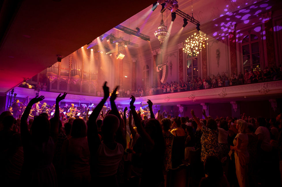 2025_kosmos_orchester-micha-eicher-photography_scharfsinn_L1011541