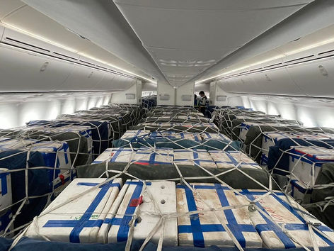VNExpress_Airlines carry freight, charter flights to survive Covid hit
