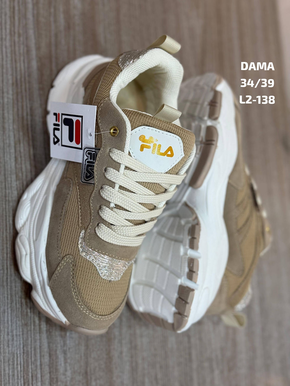Miniatura: Fila para mujer
