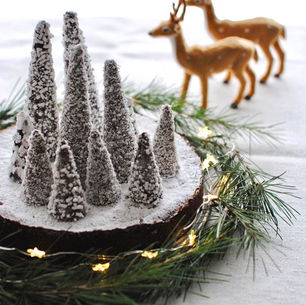 GOOD LIVING RECIPES FOR CHRISTMAS: Torta caprese con "bosco innevato".