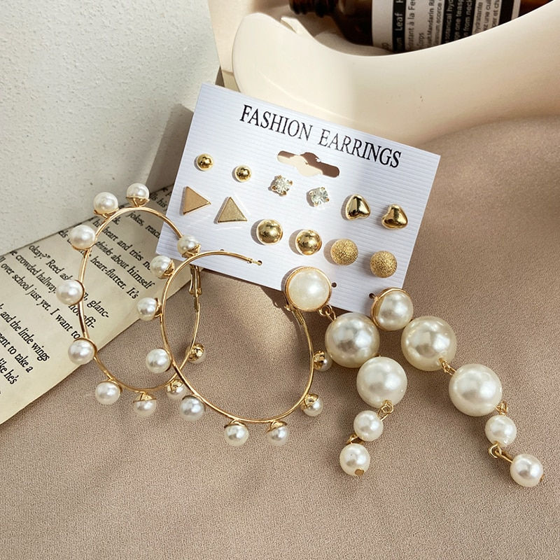 Thumbnail: 17KM Vintage Geometric Gold Metal Earrings Punk Pearl Dangle Drop