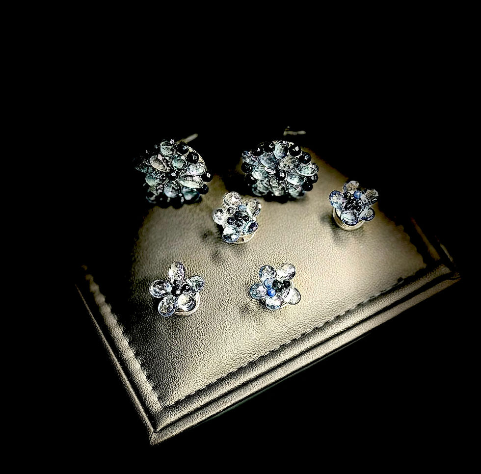 Thumbnail: Midnight Flowers