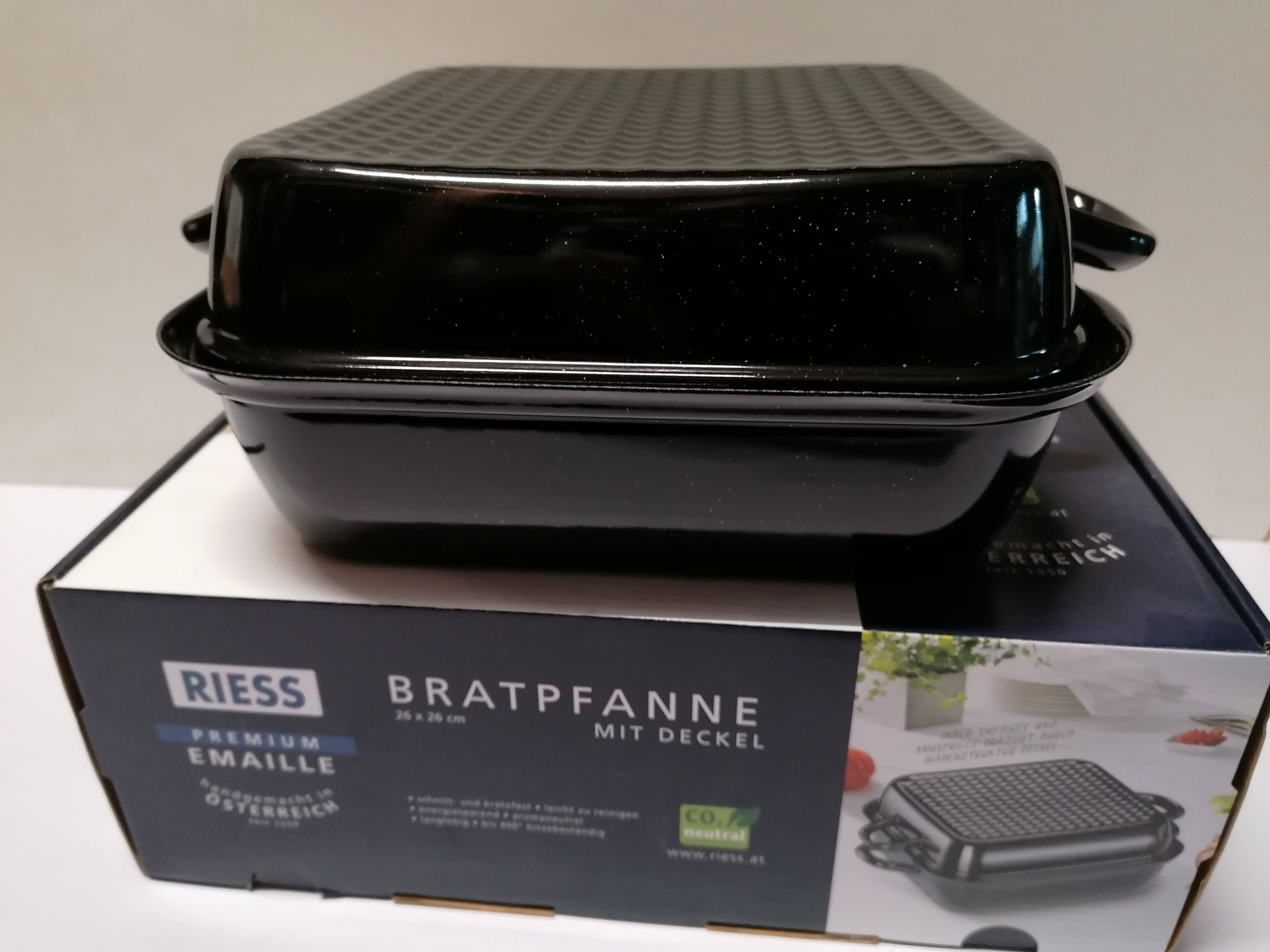 Bratpfanne aus Emaille quadratisch