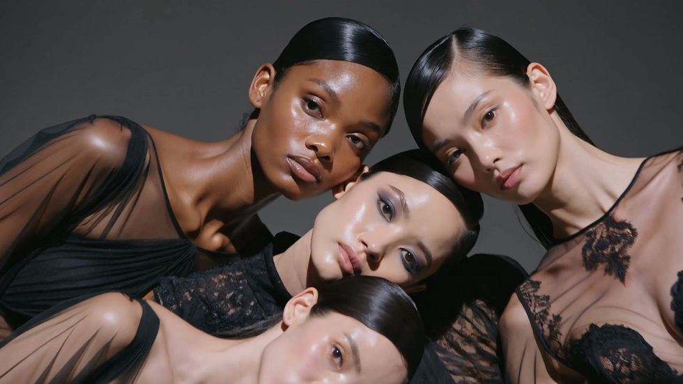 freepik_a-highfashion-editorial-g_2875275548.mp4