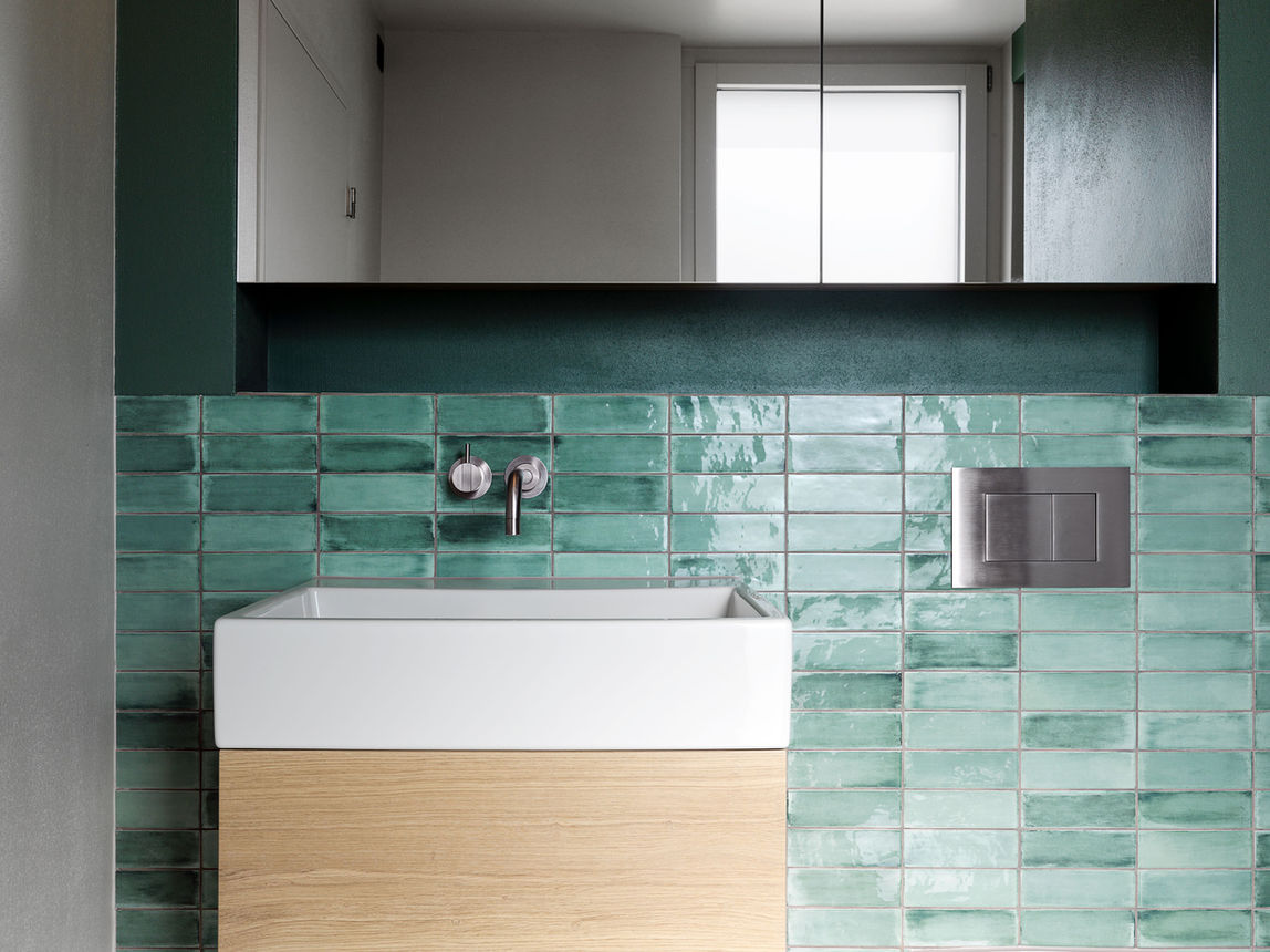 Unterbaumöbel helles Holz