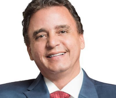 Solis nombra a familiares de diputados e inicia con fuertes criticas su gestión en la Contralaría.