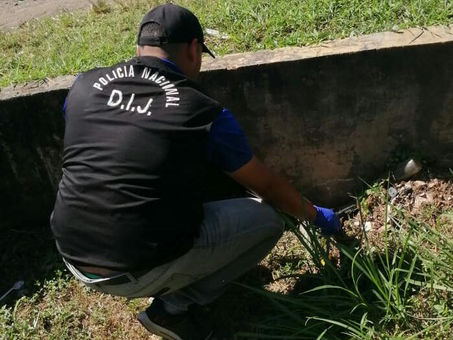 Encuentran arma cerca a un mercado de David