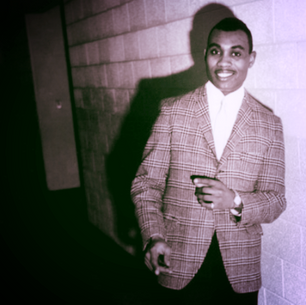 Ronnie Love - Chills and fever (1961)