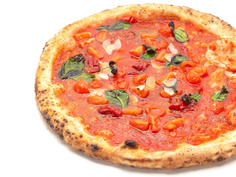 フレッシュトマトと ガーリックのピッツァ