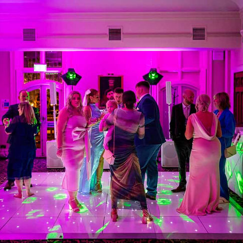 Your Ultimate Guide to Choosing the Best Wedding Suppliers at Rhinefield House