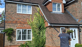 Solar panel cleaning including surrounds - Price per panel