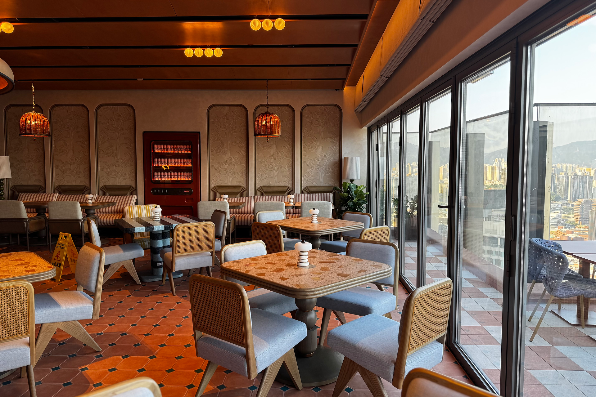 Kimpton Tsim Sha Tsui Hong Kong