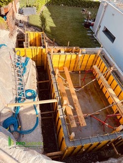 Bétonnage des parois - piscine