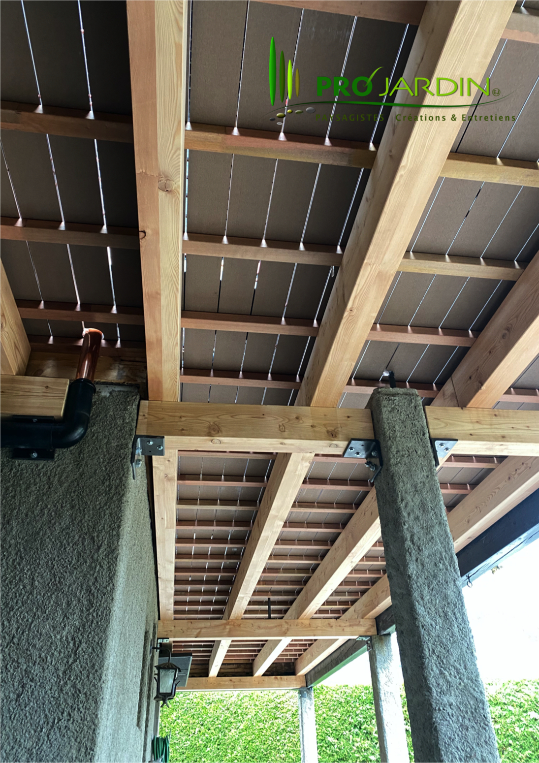 Solivage en mèléze pour terrasse