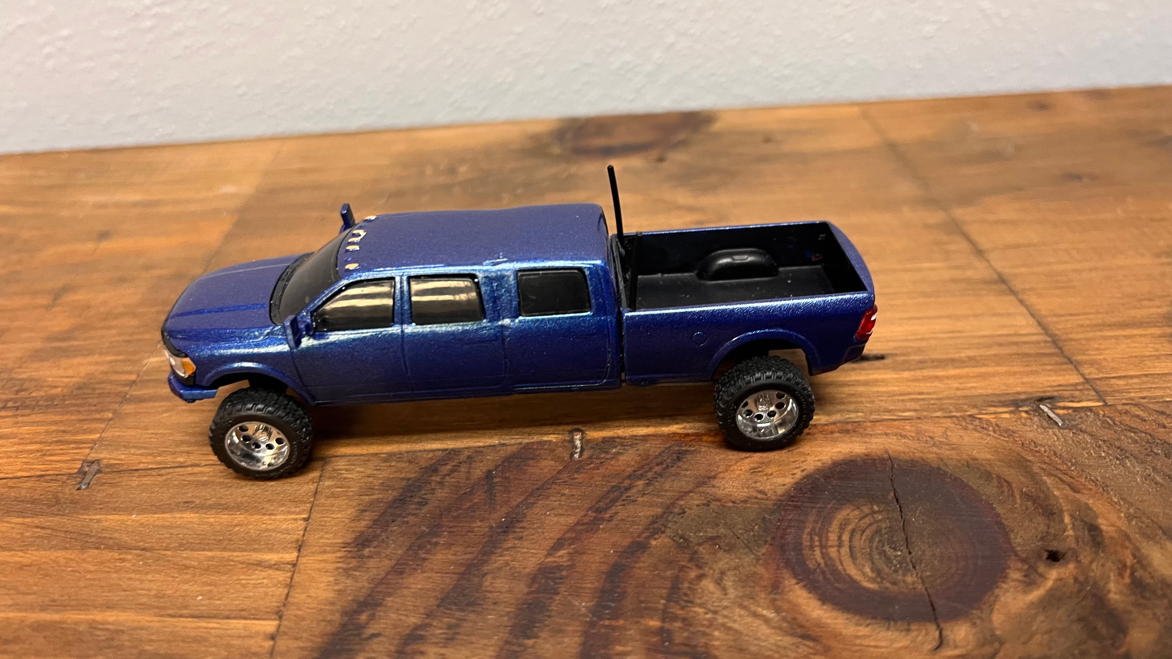 6 Door Blue Ram - Consignment MS