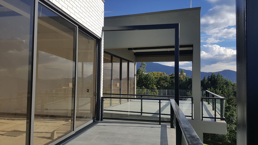 Fabricación Pasamanos en Vidrio