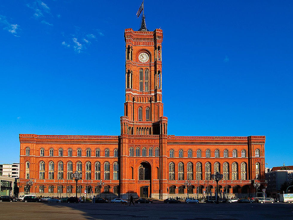 El Rotes Rathaus