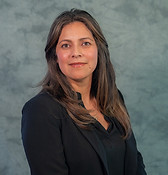 SylviaSolisDaniels_Headshot 2023.jpg