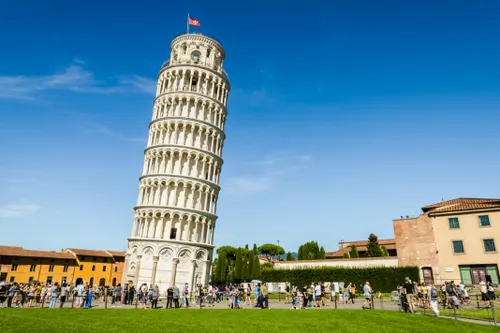 pisa leaning tower