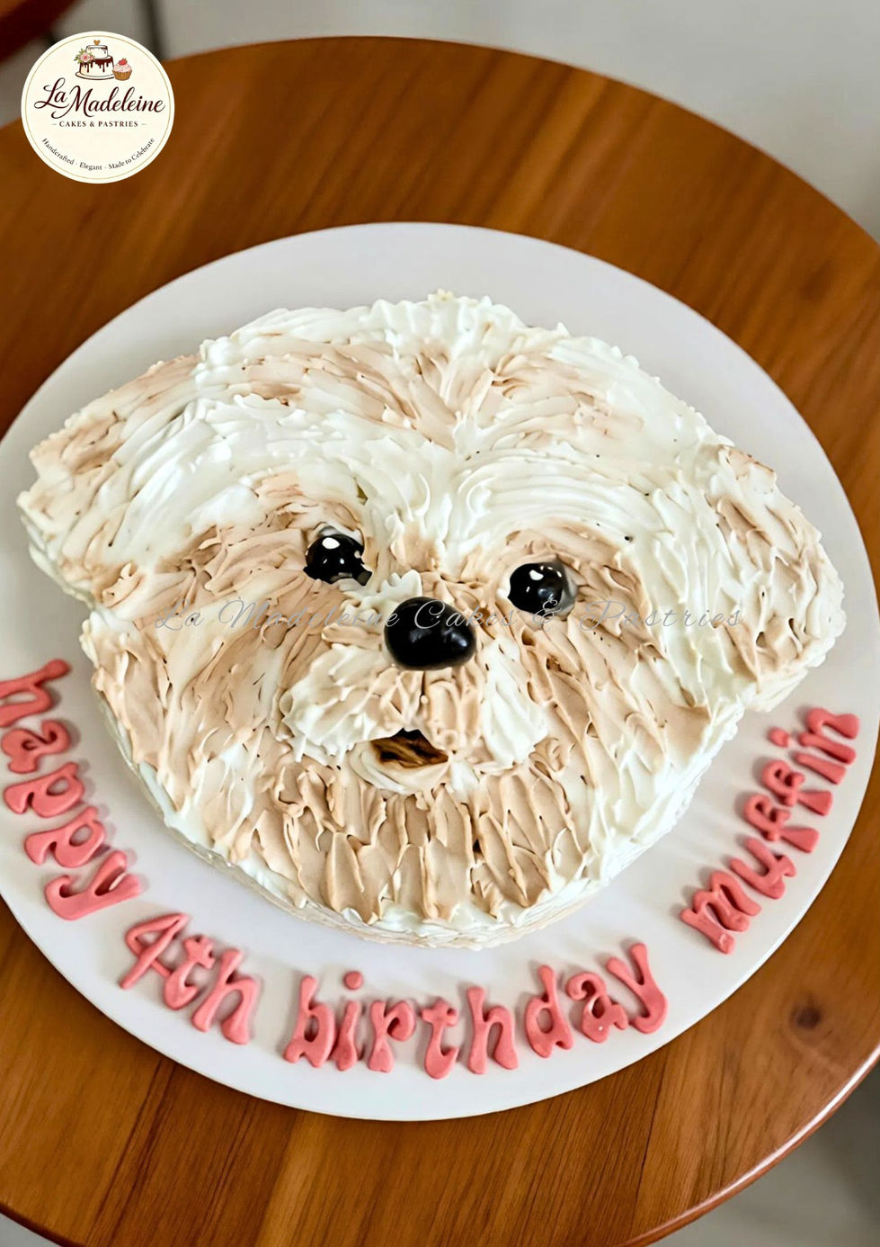 Muffin’s Fluffy Pawtrait Cake