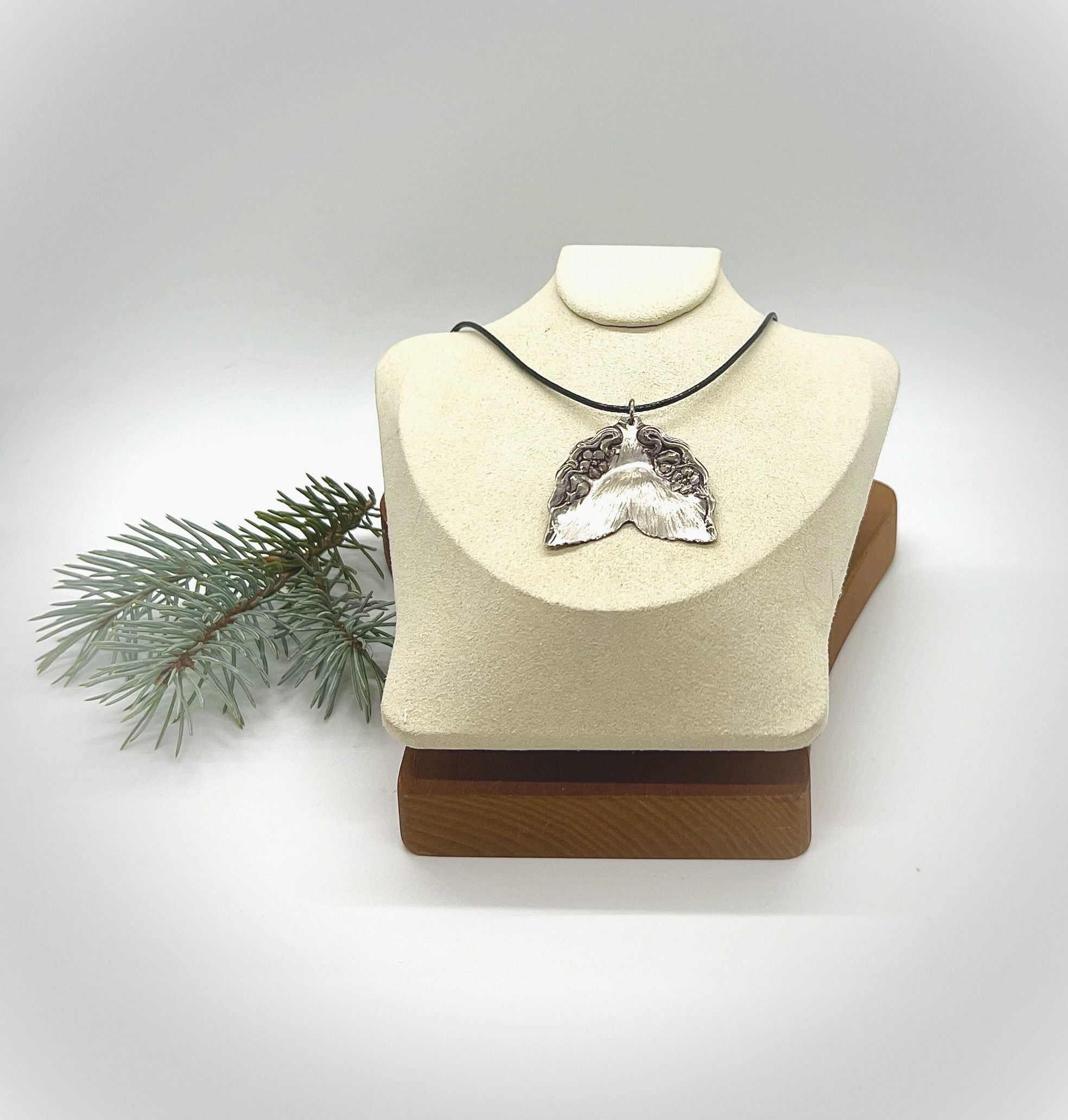 Cora Mermaid Pendant