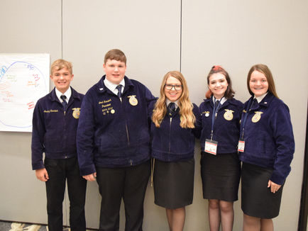 Cottondale FFA Attends Chapter President's Conference