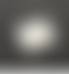 Dr. Fang Ko-Cheng, President of Longseerving Technology, announced 2-nanometer photonic wafer material technology.