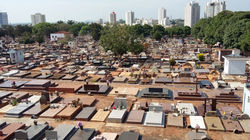 Estudo Arqueológico no cemitério