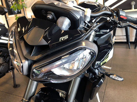ストリートトリプル765RS