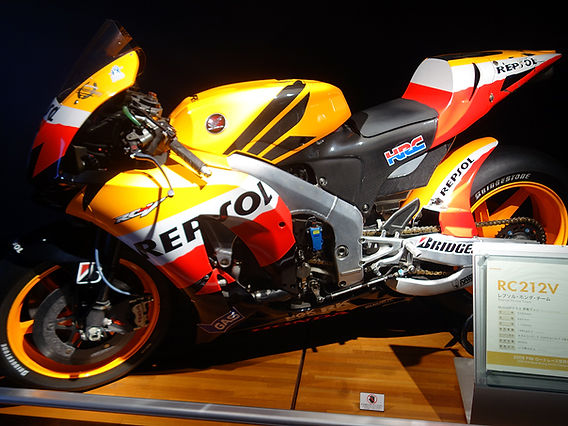 619250_5b7b3cb25408477d83916ba