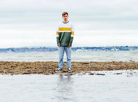 Growing up, Liam Alexander was exposed to a variety of different music, which is reflected in his original music as he bends between pop-focused sub-genres.