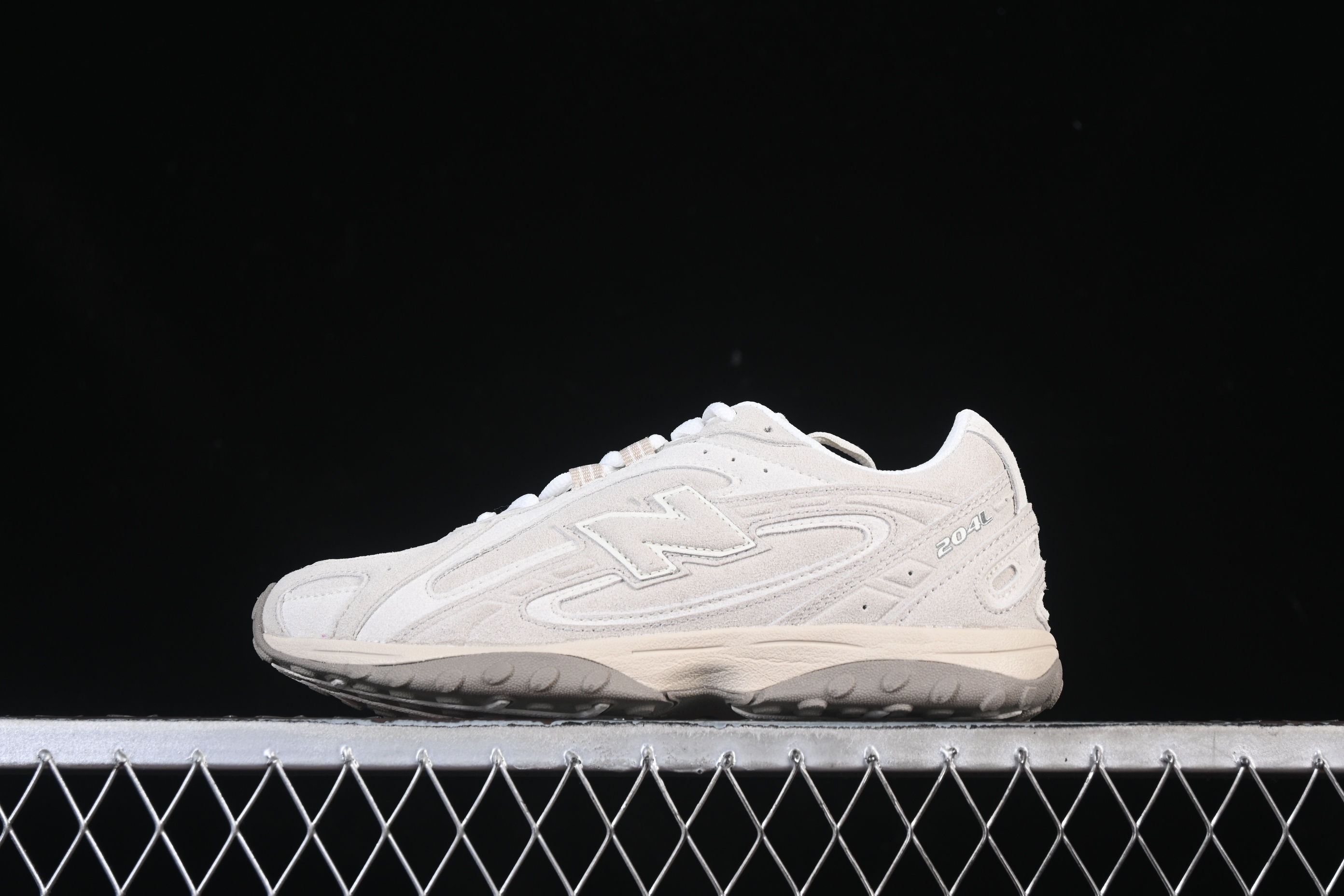 New Balance 204 Timberwolf