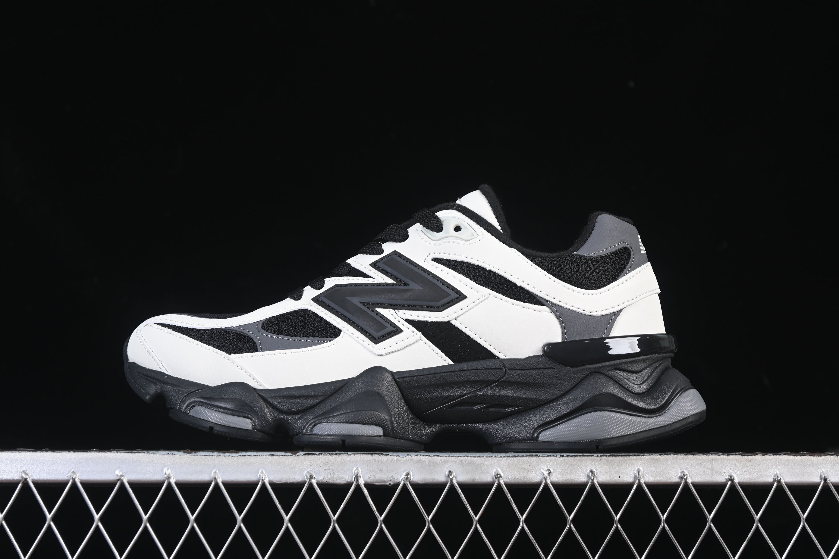 New Balance 9060 Black Offwhite