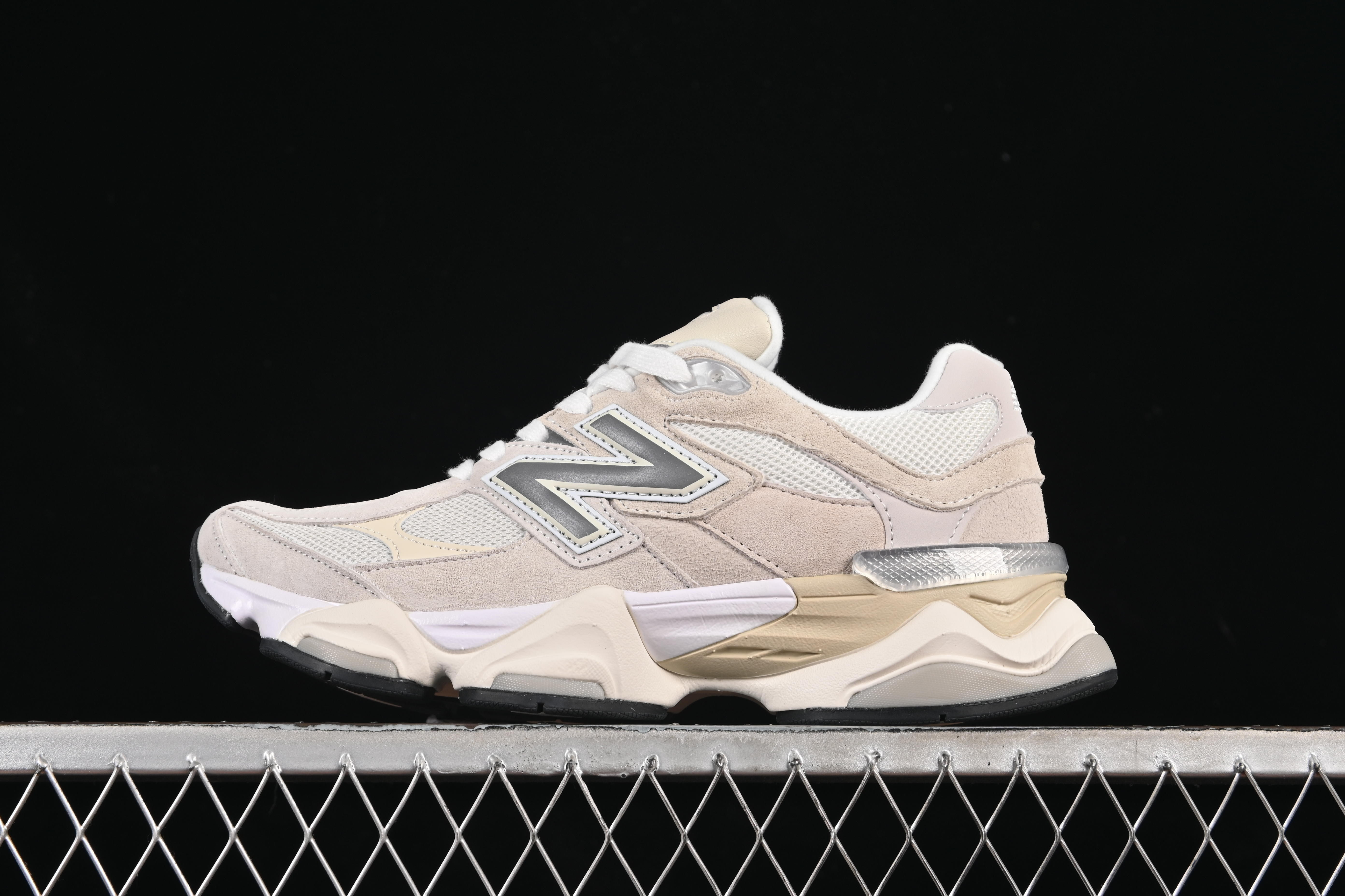 New Balance 9060 Sea Salt Moonbeam