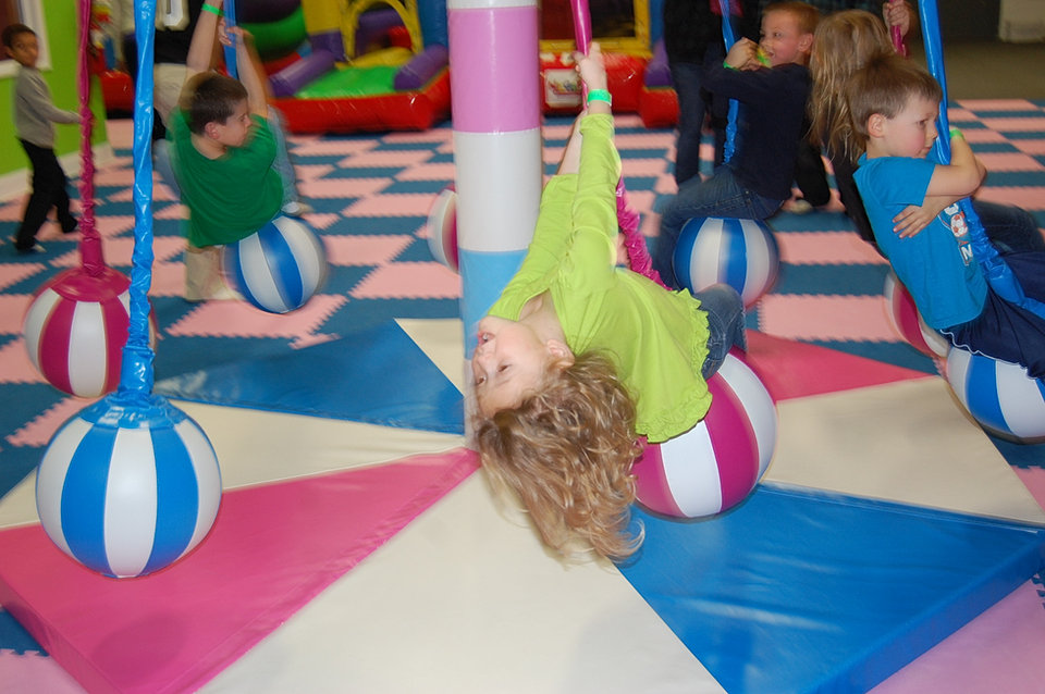 MEGAPLAY INDOOR PLAY & PARTIES SPRING LAKE & JACKSONVILLE NC
