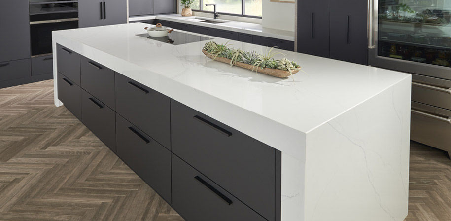 q quartz stain resistant and Durable, can simply wipe with warm water