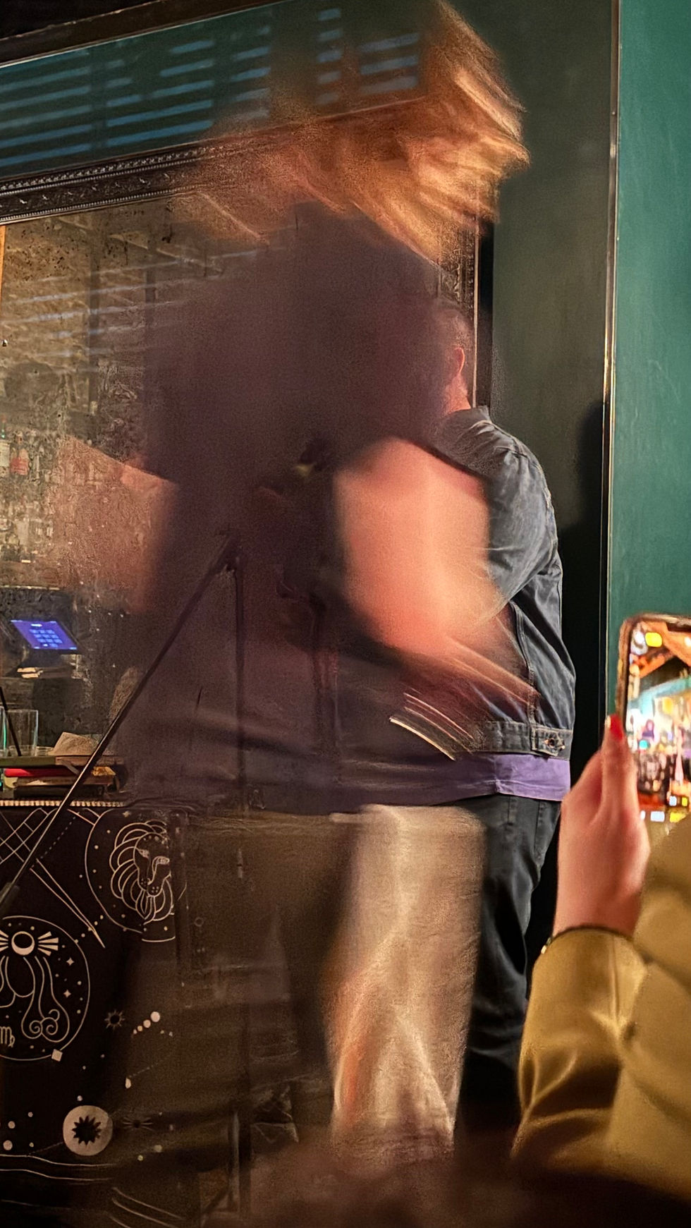 Crónicas: Fragments of (a) literary convention