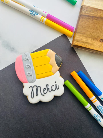 LA CHOUETTE AU BEC SUCRÉ