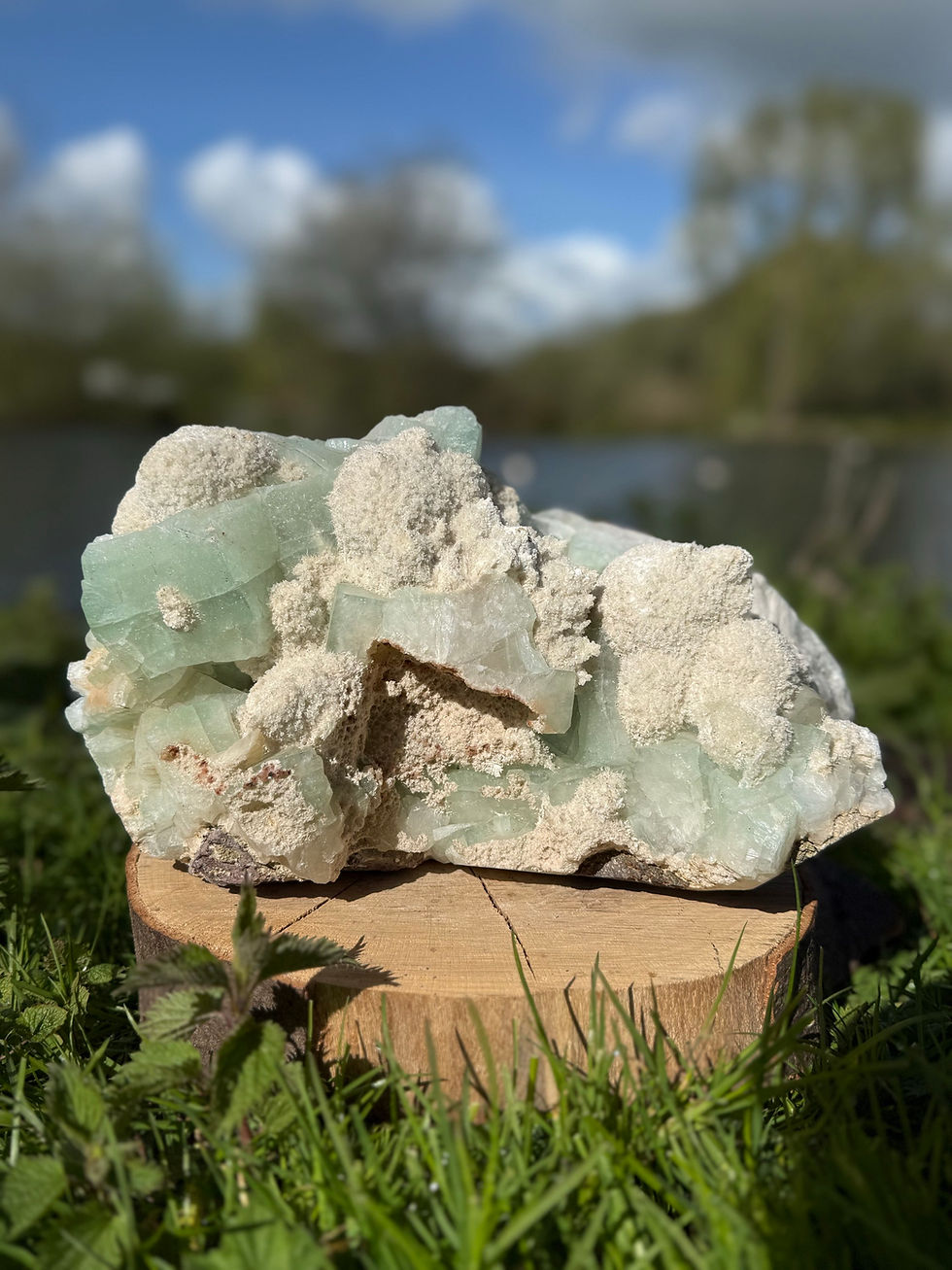 Thumbnail: Green Cubed Apophyllite in Mordenite 5.8kg 